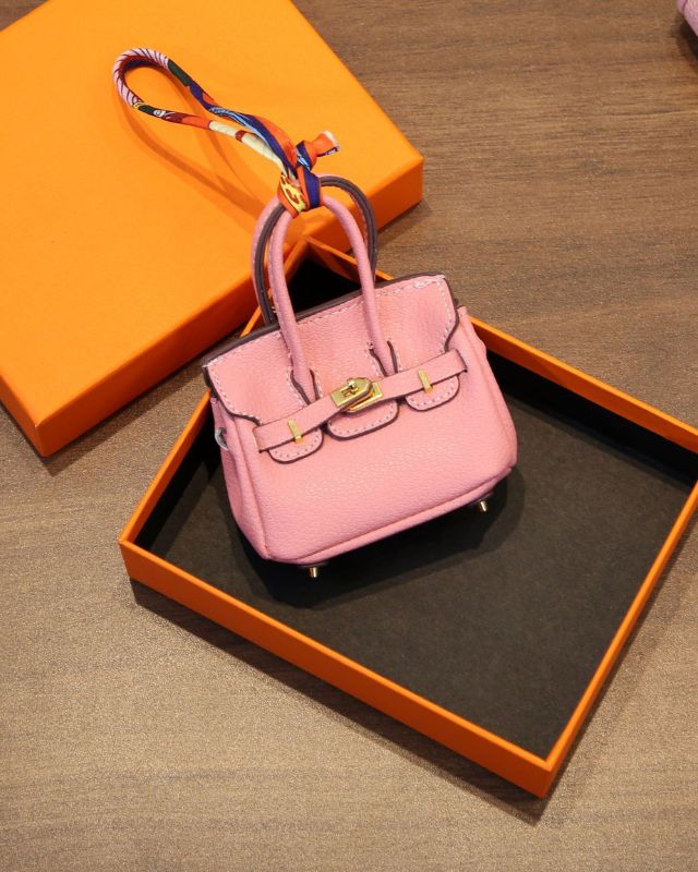 Le Mini Charm